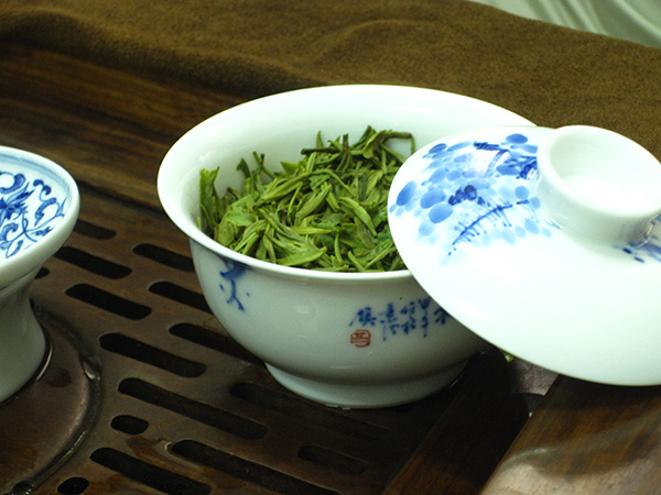 Gaiwan tea cup